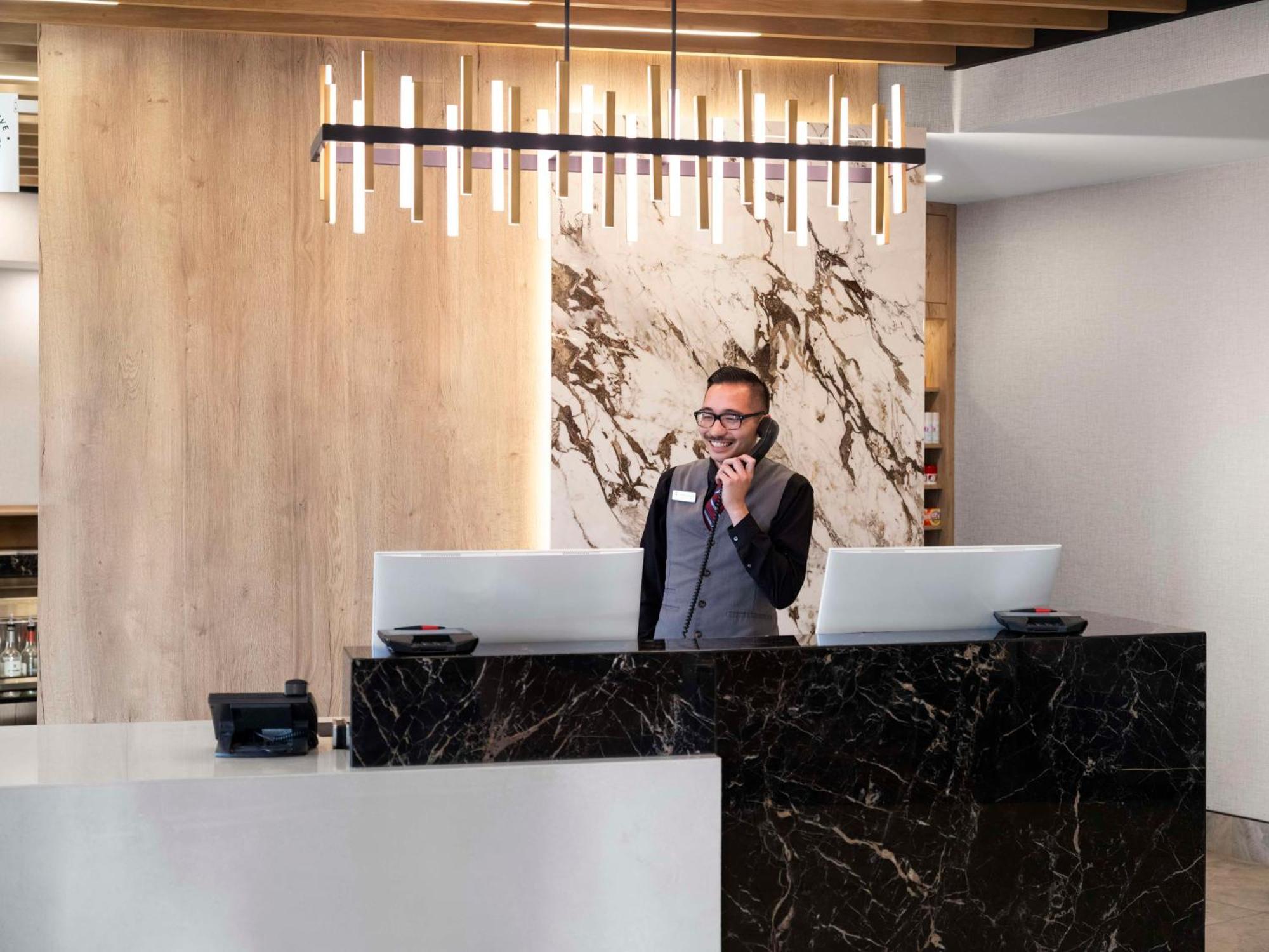 Hyatt Place Kansas City/Overland Park/Metcalf Екстериор снимка