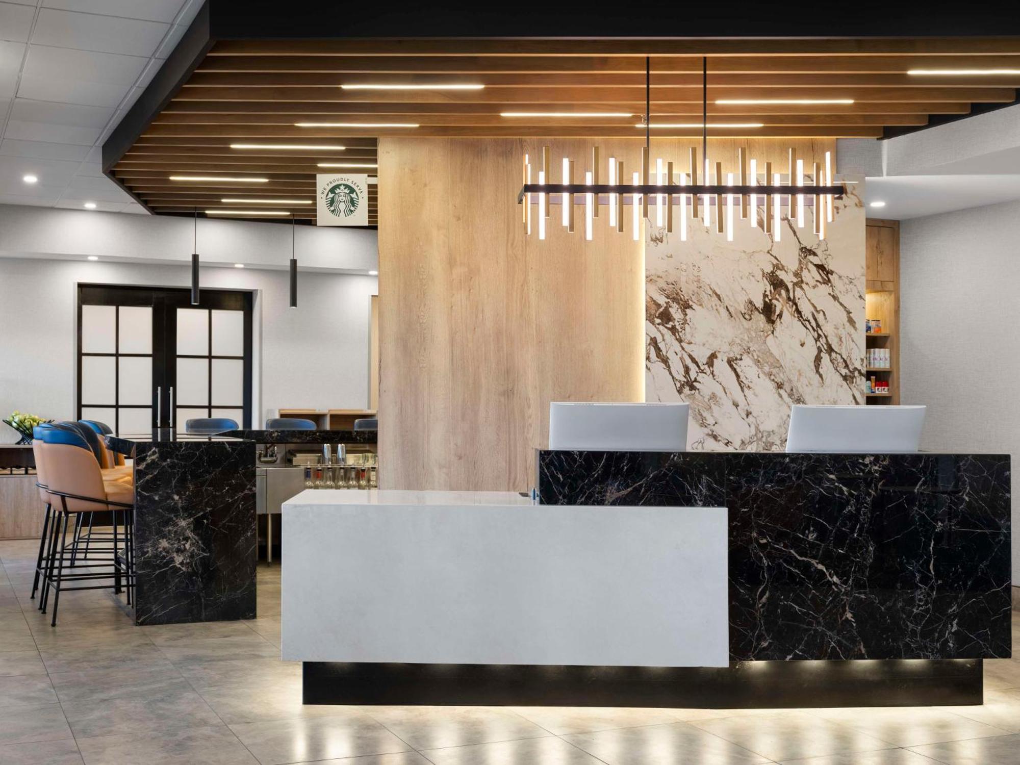 Hyatt Place Kansas City/Overland Park/Metcalf Екстериор снимка