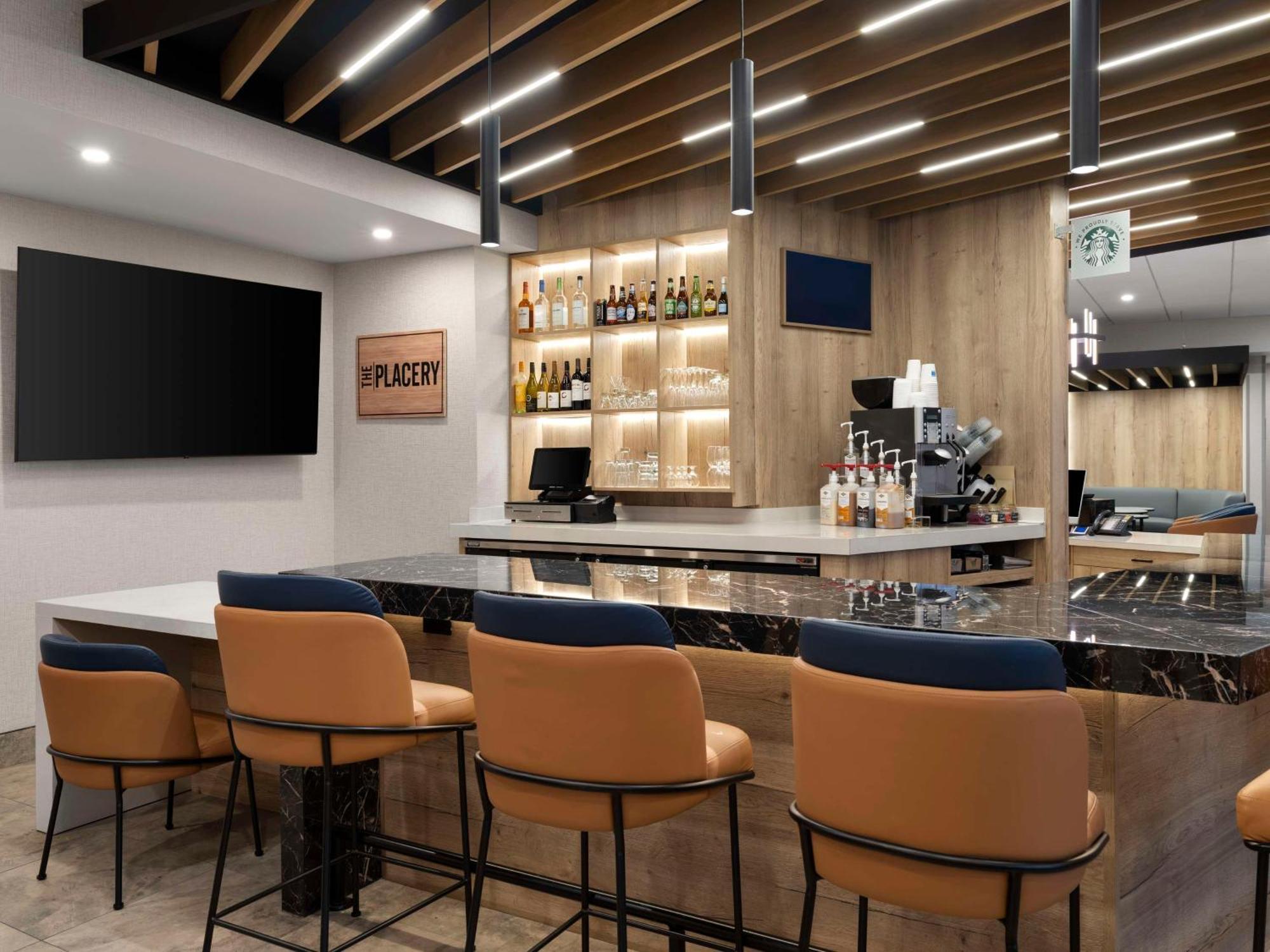 Hyatt Place Kansas City/Overland Park/Metcalf Екстериор снимка
