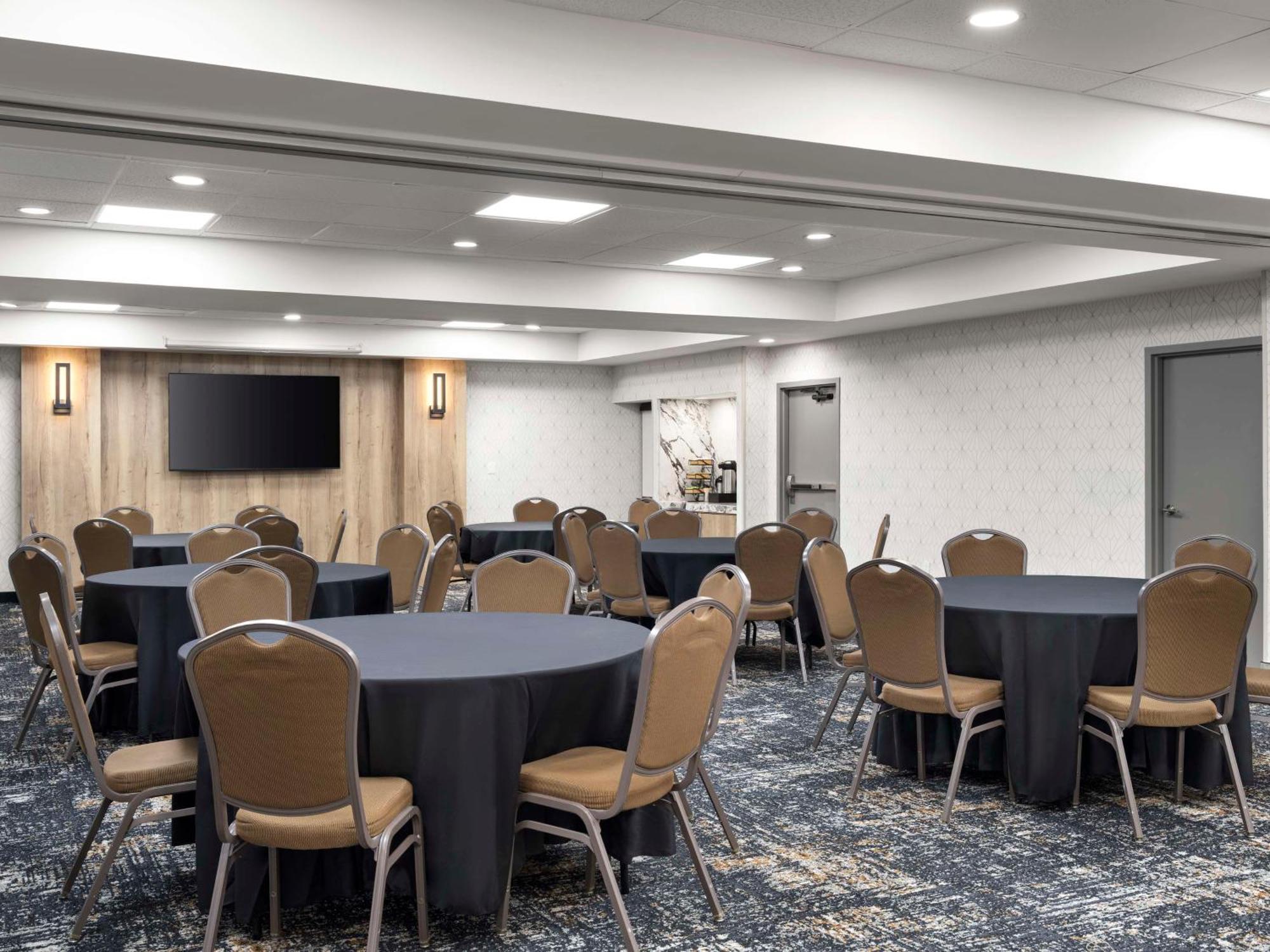 Hyatt Place Kansas City/Overland Park/Metcalf Екстериор снимка